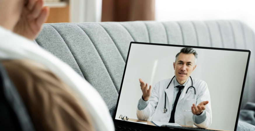 Téléconsultation médicale entre un patient et son médecin